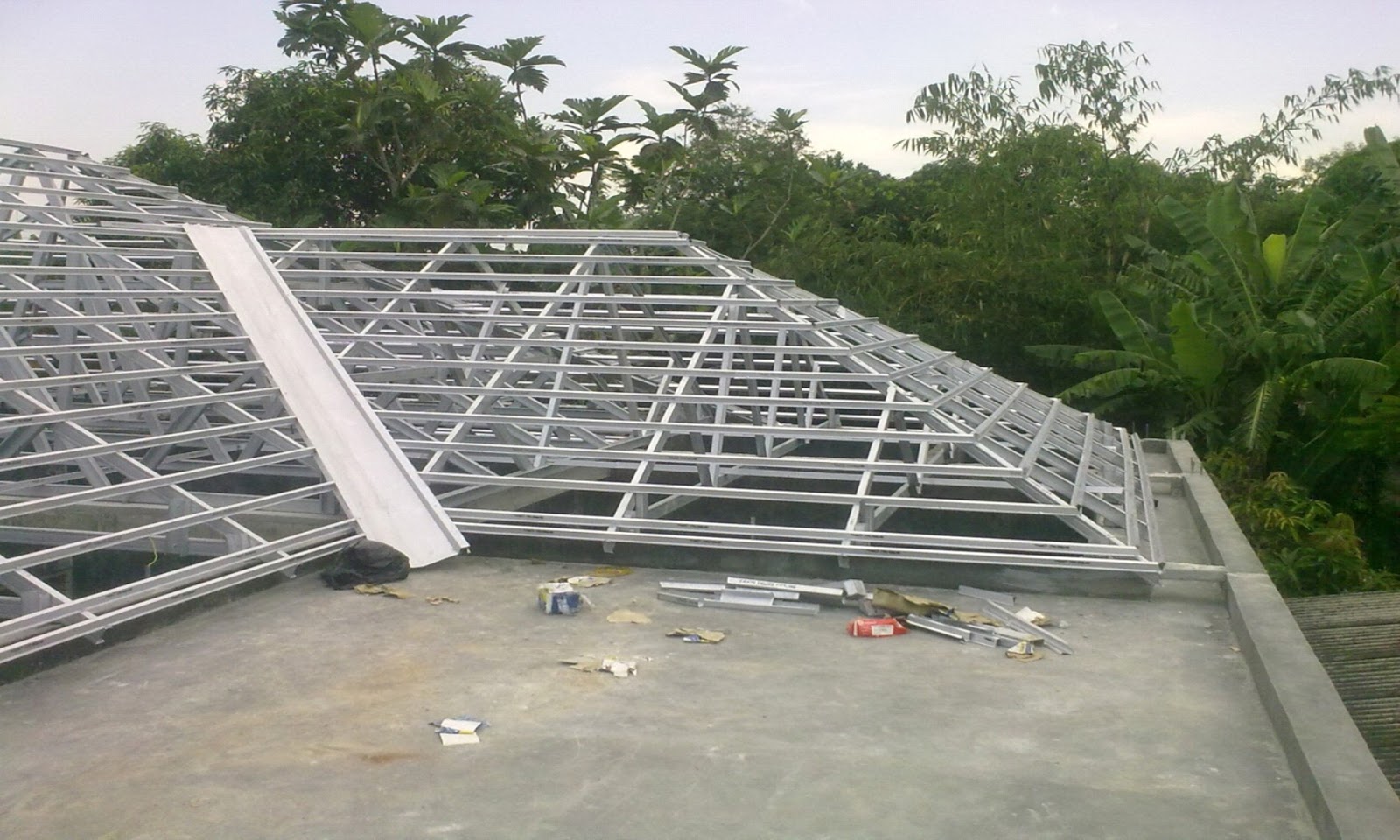 Pembuatan Rangka Atap